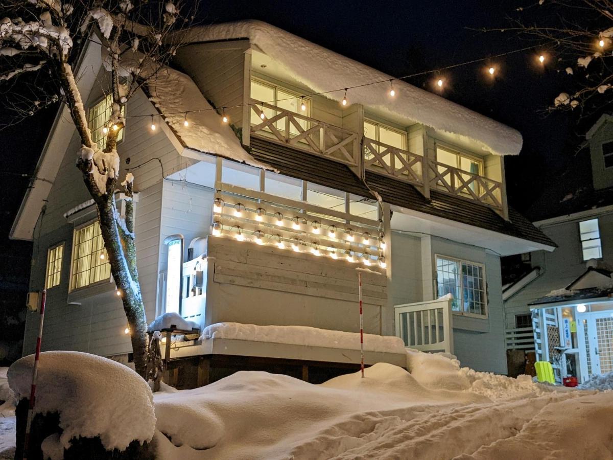 Vila Montblanc Hakuba Familia Exteriér fotografie